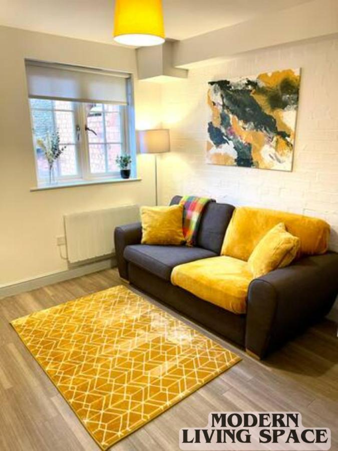 Bright & Cosy One Bedroom Apartment - 2 Beds - Perfect Base In Bishop'S Stortford Zewnętrze zdjęcie